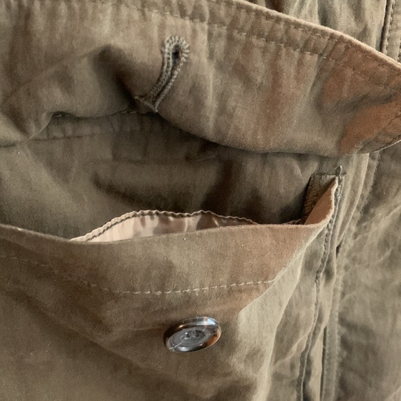 Fishtail Anorak - Picture 4 of 10